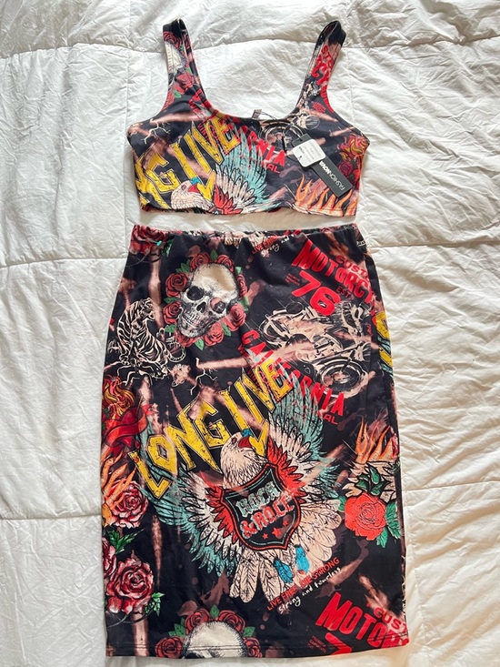 Fashion Nova Dresses & Skirts - Fashion Nova Black Multi Skull & Rose Crop Top and Skirt Set